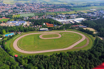Sandbahn-Rennbahn/Speedway der Motorsportvereinigung Herxheim in Herxheim bei Landau im Bundesland Rheinland-Pfalz, Deutschland