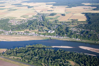 Chaumont-sur-Loire im Bundesland Loir-et-Cher, Frankreich von oben
