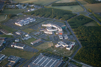 Luftaufnahme von La Chaussée-Saint-Victor im Bundesland Loir-et-Cher, Frankreich