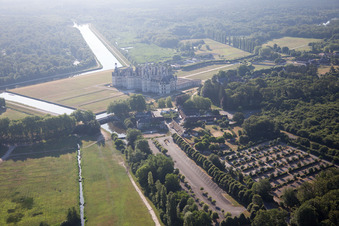 Luftbild von Chambord im Bundesland Loir-et-Cher, Frankreich