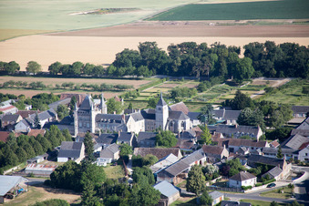 Schrägluftbild von Talcy im Bundesland Loir-et-Cher, Frankreich