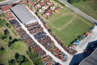 Talcy im Bundesland Loir-et-Cher, Frankreich aus der Drohnenperspektive