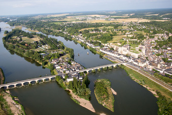 Schrägluftbild von Ortsteil Nord-Nord Est in Amboise im Bundesland Indre-et-Loire, Frankreich