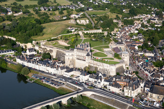 Burganlage des Schloß Chateau Royal d'Amboise in Amboise in Centre-Val de Loire im Bundesland Indre-et-Loire, Frankreich