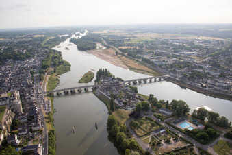 Amboise im Bundesland Indre-et-Loire, Frankreich aus der Vogelperspektive