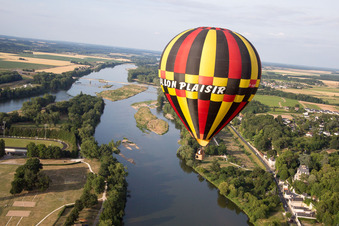 Amboise im Bundesland Indre-et-Loire, Frankreich von oben gesehen
