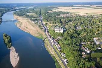 Chaumont-sur-Loire im Bundesland Loir-et-Cher, Frankreich aus der Vogelperspektive