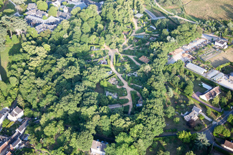 Chaumont-sur-Loire im Bundesland Loir-et-Cher, Frankreich von einer Drohne aus