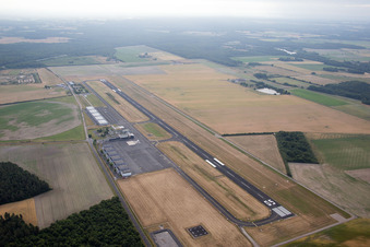 Orléans, Aéroport du Loiret - Orléans in Saint-Denis-de-l'Hôtel, Frankreich