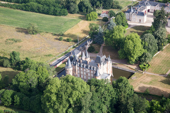 Luftbild von Château de Combreux im Bundesland Loiret, Frankreich