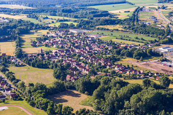 Luftaufnahme von Altenstadt (Elsaß) in Wissembourg im Bundesland Bas-Rhin, Frankreich
