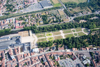 Lunéville im Bundesland Meurthe-et-Moselle, Frankreich aus der Luft