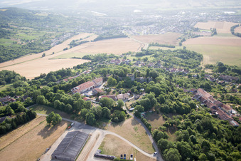 Schrägluftbild von Prény im Bundesland Meurthe-et-Moselle, Frankreich