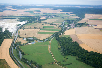 Pagny-sur-Meuse, Frankreich aus der Luft