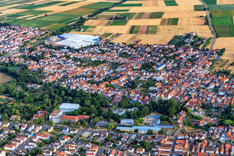 Spiegelbachhalle, Realschule plus, Grundschule Bellheim und Verbandsgemeinde Bellheim im Bundesland Rheinland-Pfalz, Deutschland