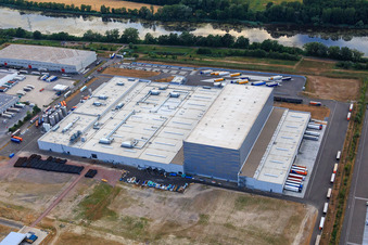 Pfälzer Erfrischungsgetränke GmbH in Wörth am Rhein im Bundesland Rheinland-Pfalz, Deutschland vom Flugzeug aus