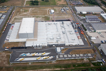 Drohnenbild von Wörth am Rhein, Industriegebiet Oberwald im Bundesland Rheinland-Pfalz, Deutschland