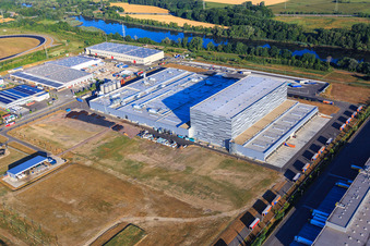 Pfälzer Erfrischungsgetränke GmbH in Wörth am Rhein im Bundesland Rheinland-Pfalz, Deutschland vom Flugzeug aus