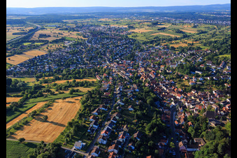 Am Berg im Ortsteil Grünwettersbach in Karlsruhe im Bundesland Baden-Württemberg, Deutschland