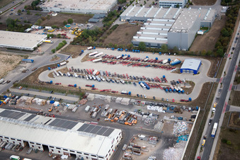 Drohnenaufname von Worms, Industriegebiet Im Langgewan, Spedition Kube & Kubenz im Bundesland Rheinland-Pfalz, Deutschland