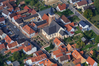 Kirche, Bürgerhaus Schaidt und Viehstrichmuseum in Wörth am Rhein im Bundesland Rheinland-Pfalz, Deutschland