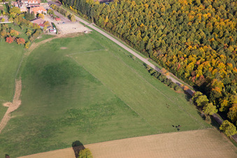 Luftaufnahme von Niederbronn-les-Bains, Villa le Riessack im Bundesland Bas-Rhin, Frankreich