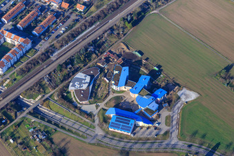 Parzival-Schulzentrum im Ortsteil Hagsfeld in Karlsruhe im Bundesland Baden-Württemberg, Deutschland
