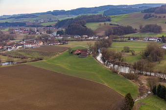 Luftbild von Ortsteil Schwaibach in Bad Birnbach im Bundesland Bayern, Deutschland