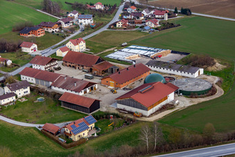 Luftbild von Ortsteil Untertattenbach in Bad Birnbach im Bundesland Bayern, Deutschland
