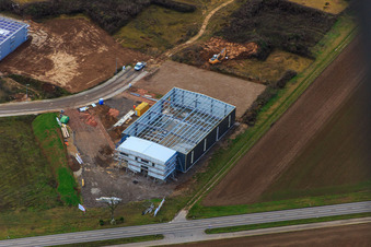 Schrägluftbild von Archäologische Ausgrabungen/Sondierungen im Gewerbepark W in Herxheim bei Landau im Bundesland Rheinland-Pfalz, Deutschland