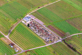 Friedhof in Oberotterbach im Bundesland Rheinland-Pfalz, Deutschland