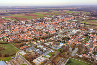 Stadtansicht aus Südwesten in Kandel im Bundesland Rheinland-Pfalz, Deutschland