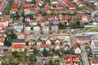 Luftbild von Baustelle für Neubaugebiet Im Stadtkern aus Osten in Kandel im Bundesland Rheinland-Pfalz, Deutschland