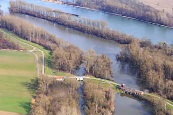 Schöpfwerk Sondernheim Süd am Rheindamm Schliesse Michelsbach in Germersheim im Bundesland Rheinland-Pfalz, Deutschland