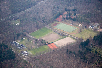 Ortsteil Oststadt in Karlsruhe im Bundesland Baden-Württemberg, Deutschland vom Flugzeug aus