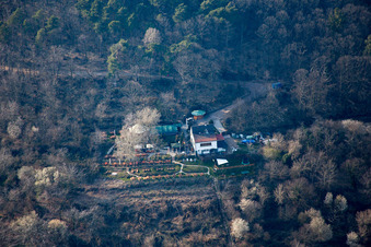 Zeter Berghaus im Ortsteil Diedesfeld in Neustadt an der Weinstraße im Bundesland Rheinland-Pfalz, Deutschland