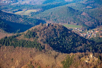 Ruine Wegelnburg in Schönau im Bundesland Rheinland-Pfalz, Deutschland