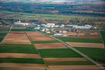 Luftaufnahme von Herxheim bei Landau im Bundesland Rheinland-Pfalz, Deutschland