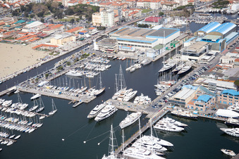 Viareggio im Bundesland Lucca, Italien aus der Luft