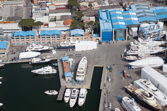 Viareggio im Bundesland Lucca, Italien vom Flugzeug aus