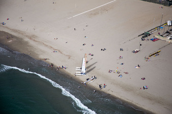 Schrägluftbild von Lido di Camaiore(I-Toskana) im Bundesland Toscana, Italien