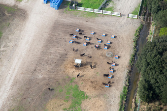 Luftaufnahme von Borgo Manara im Bundesland Emilia-Romagna, Italien