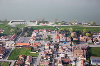 Luftaufnahme von Ca' Tiepolo(I-Venetien), Italien