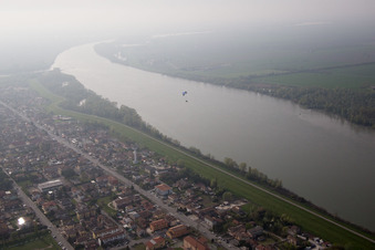 Ca' Tiepolo(I-Venetien), Italien aus der Luft