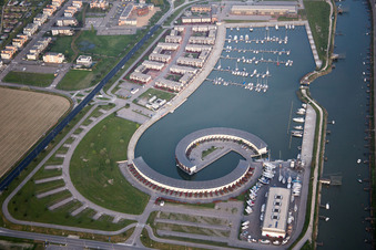 Casalborsetti(I-Emilia-Romagna), Italien aus der Luft