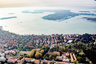 Luftaufnahme von San Nicolò di Lido im Bundesland Venetien, Italien