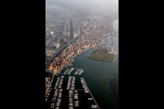 Drohnenbild von Sottomarina(I-Venetien) in Faro, Italien