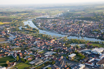 Schrägluftbild von Kitzingen im Bundesland Bayern, Deutschland