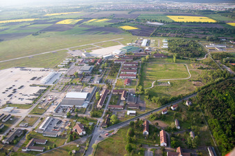Luftbild von Flugplatz Coleman im Ortsteil Sandhofen in Mannheim im Bundesland Baden-Württemberg, Deutschland