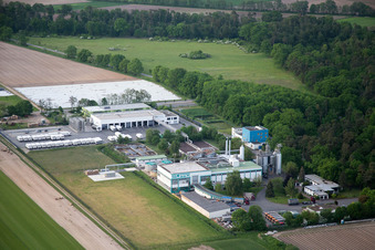 Luftbild von Süpro GmbH im Ortsteil Hüttenfeld in Lampertheim im Bundesland Hessen, Deutschland